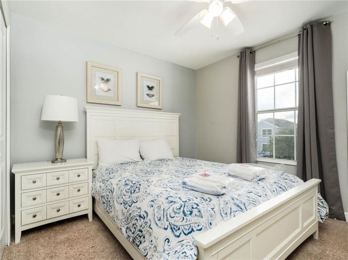 Image No.41-6 Bed Property for sale