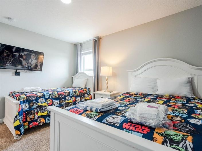 Image No.47-6 Bed Property for sale