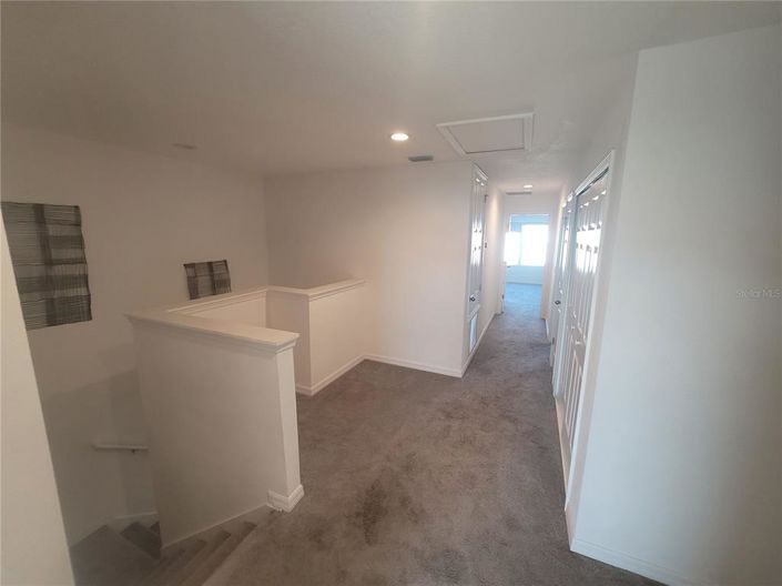 Image No.12-4 Bed Townhouse for sale