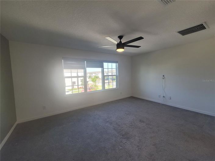 Image No.18-4 Bed Townhouse for sale