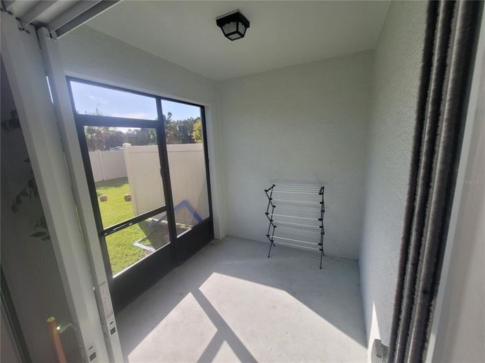 Image No.24-4 Bed Townhouse for sale