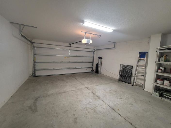 Image No.26-4 Bed Townhouse for sale