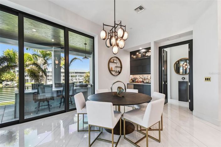 Image No.13-Propriété de 5 chambres à vendre à Floride