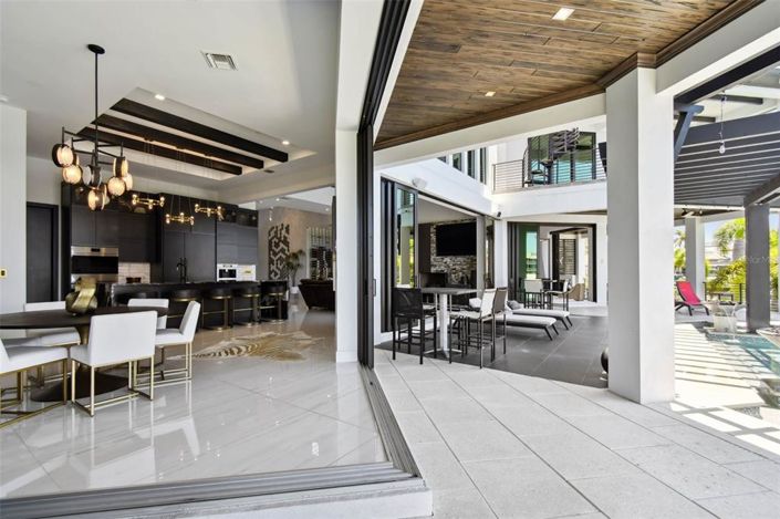 Image No.19-Propriété de 5 chambres à vendre à Floride