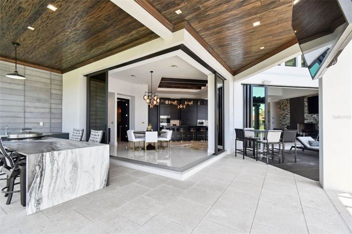 Image No.20-Propriété de 5 chambres à vendre à Floride