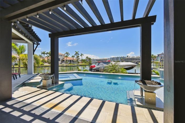 Image No.22-Propriété de 5 chambres à vendre à Floride