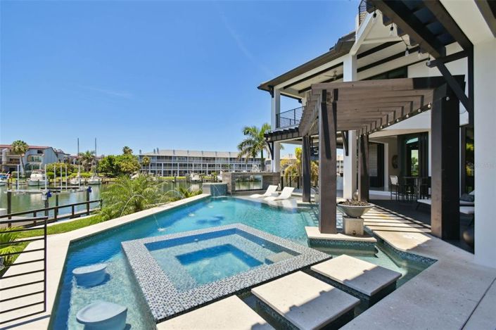 Image No.25-Propriété de 5 chambres à vendre à Floride