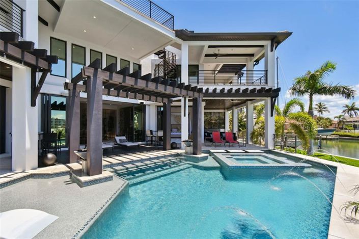 Image No.28-Propriété de 5 chambres à vendre à Floride