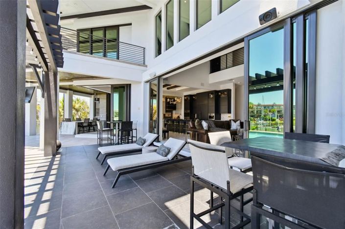 Image No.30-Propriété de 5 chambres à vendre à Floride