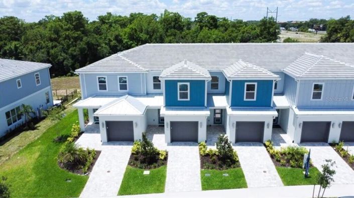Image No.1-3 Bed Townhouse for sale