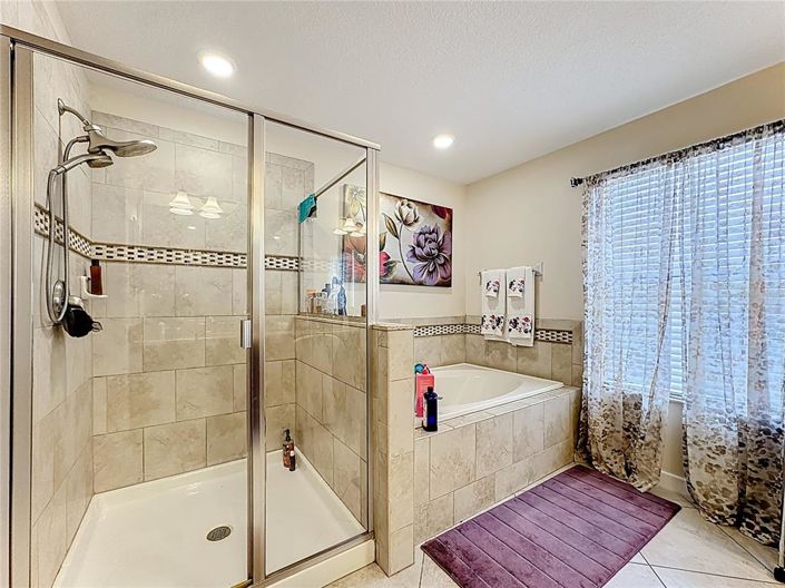 Image No.16-5 Bed Property for sale