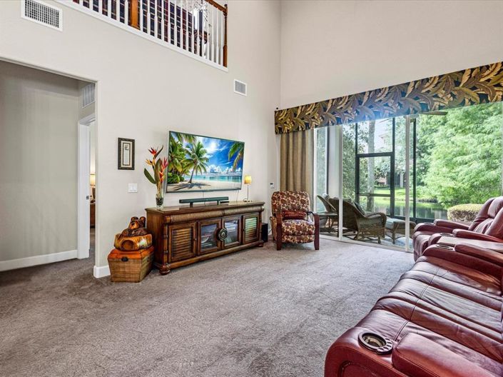 Image No.15-3 Bed Townhouse for sale