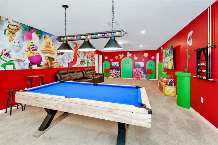 Image No.22-8 Bed Property for sale