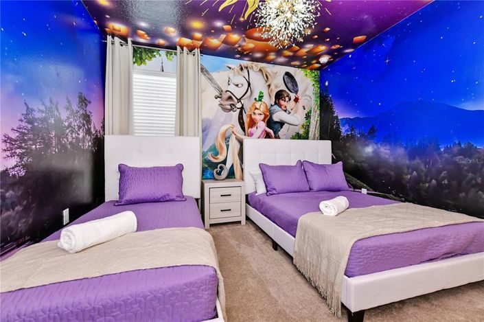 Image No.31-8 Bed Property for sale