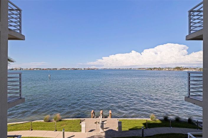 Image No.23-2 Bed Property for sale