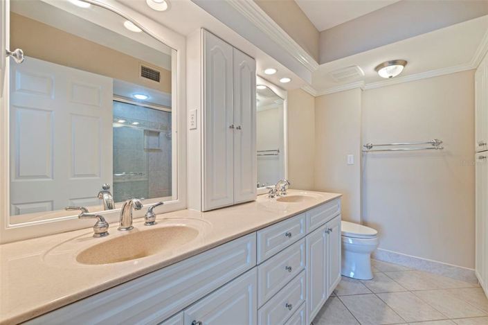 Image No.25-2 Bed Property for sale