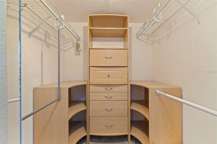 Image No.27-2 Bed Property for sale