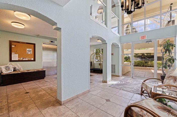 Image No.33-2 Bed Property for sale