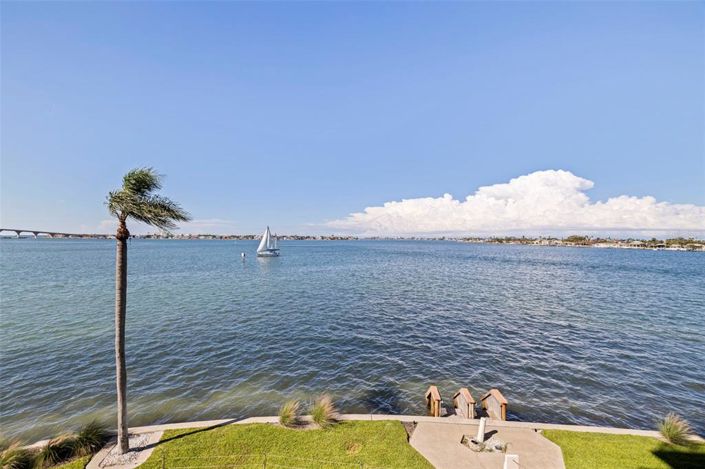 Image No.37-2 Bed Property for sale