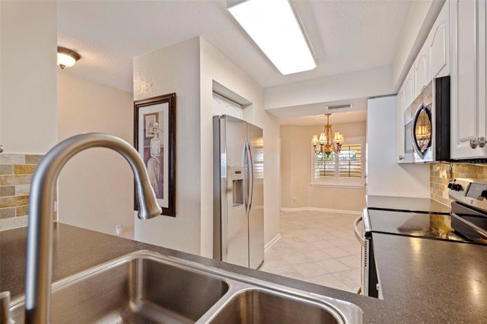 Image No.7-2 Bed Property for sale