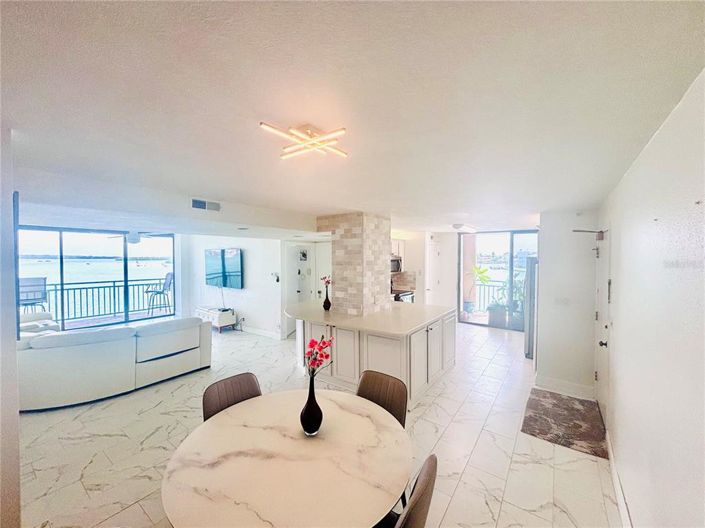 Image No.2-3 Bed Property for sale