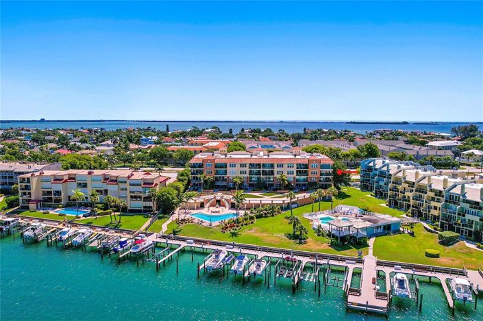 Image No.13-3 Bed Property for sale