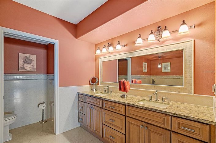 Image No.33-3 Bed Property for sale