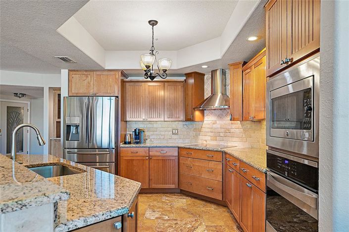 Image No.9-3 Bed Property for sale