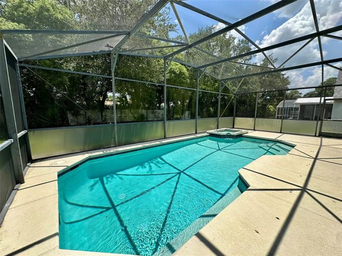 Image No.26-3 Bed Property for sale