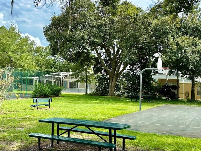 Image No.30-3 Bed Property for sale