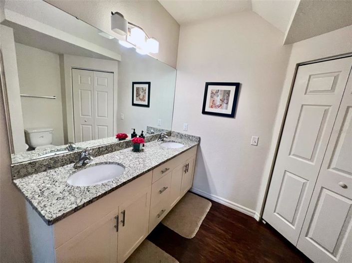 Image No.10-3 Bed Townhouse for sale