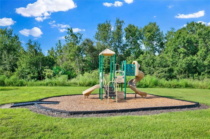 Image No.9-3 Bed Townhouse for sale