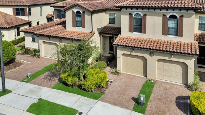 Image No.1-3 Bed Townhouse for sale