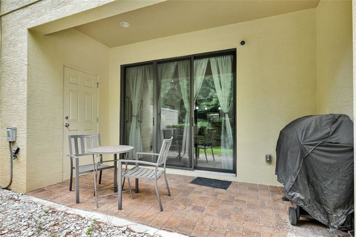 Image No.27-3 Bed Townhouse for sale