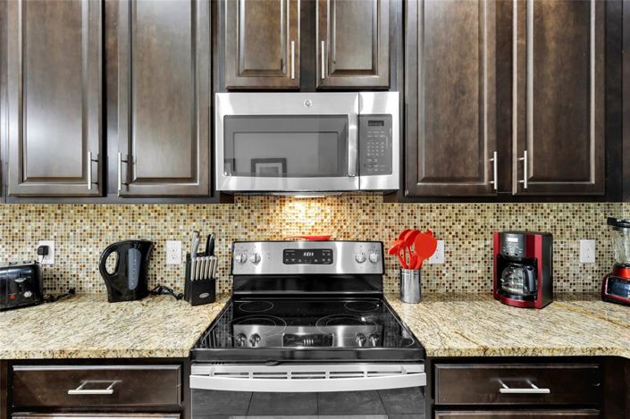 Image No.6-3 Bed Townhouse for sale