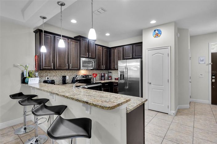 Image No.8-3 Bed Townhouse for sale