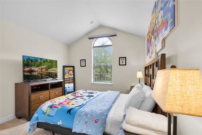 Image No.20-3 Bed Townhouse for sale