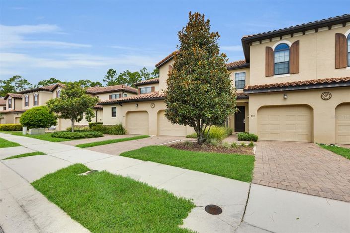 Image No.32-3 Bed Townhouse for sale