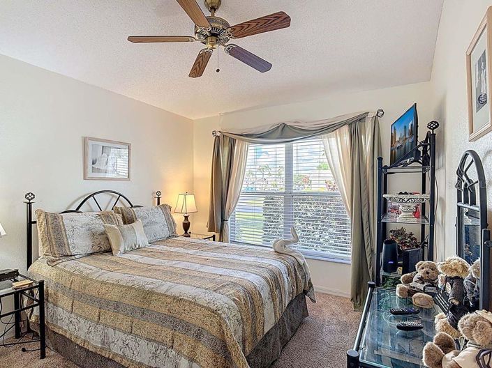 Image No.16-5 Bed Property for sale