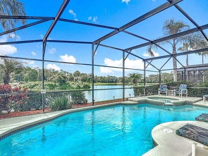 Image No.27-5 Bed Property for sale