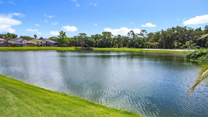 Image No.43-5 Bed Property for sale