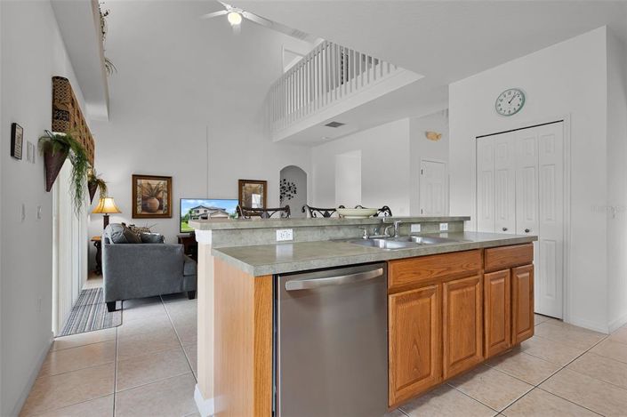 Image No.11-5 Bed Property for sale