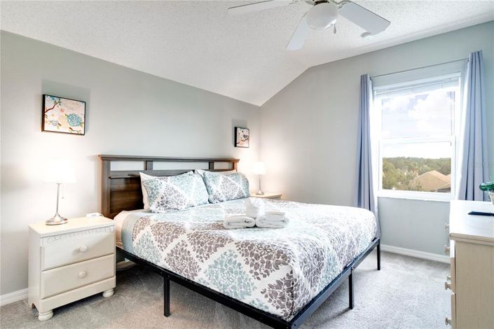 Image No.19-5 Bed Property for sale