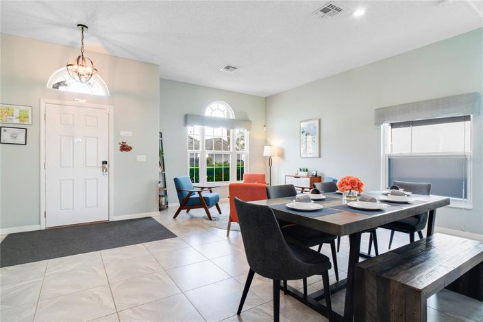 Image No.3-5 Bed Property for sale