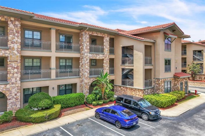 Image No.24-3 Bed Property for sale