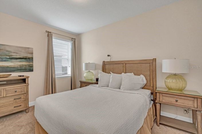 Image No.34-8 Bed Property for sale