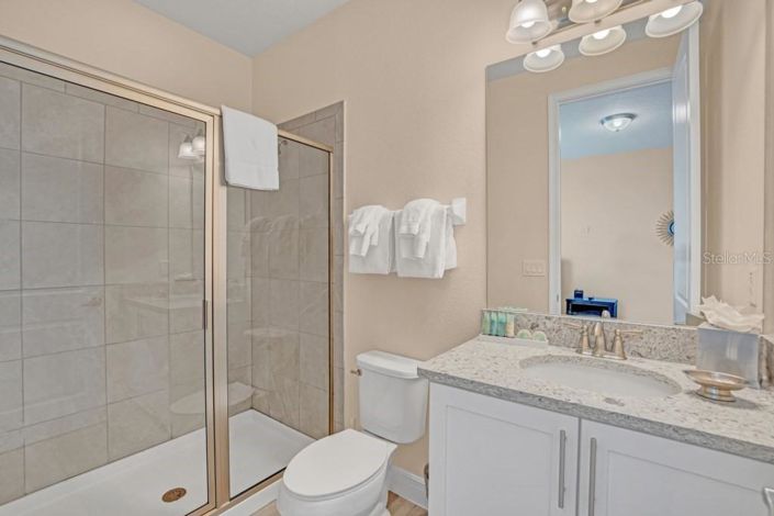 Image No.38-8 Bed Property for sale