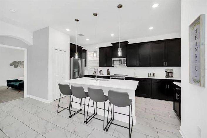 Image No.21-5 Bed Property for sale