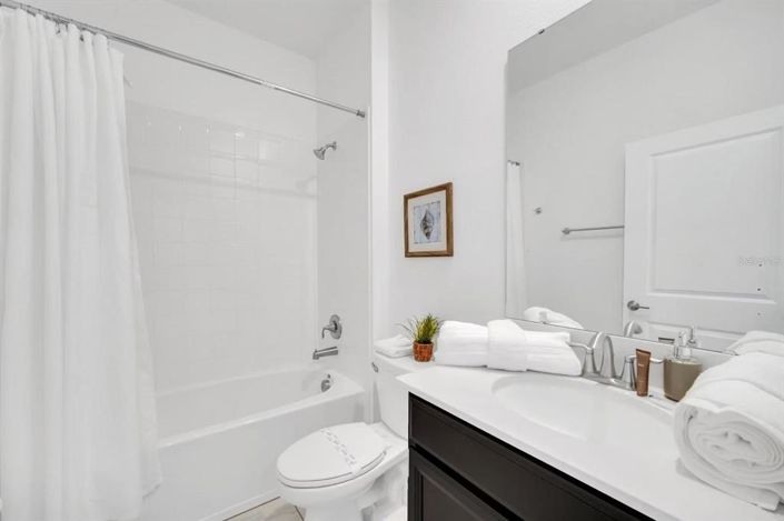 Image No.37-5 Bed Property for sale