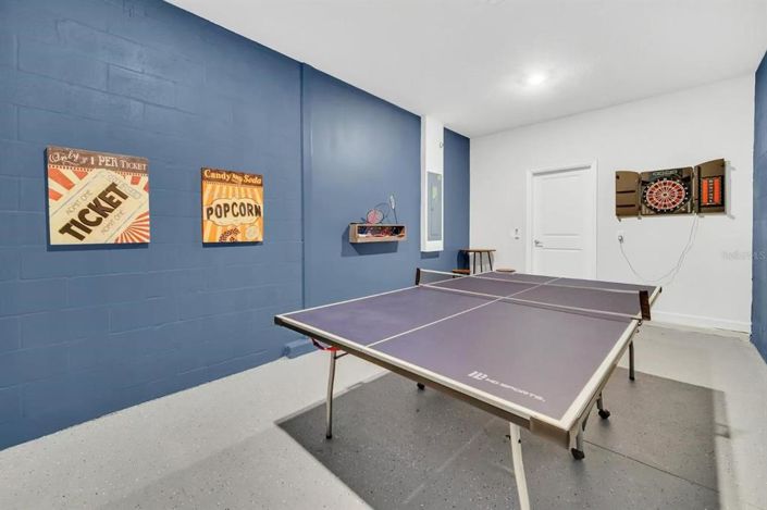 Image No.47-5 Bed Property for sale